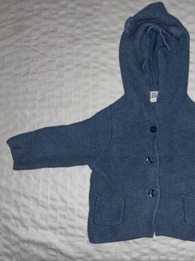 Baby Gap blue sweater size 6-12 months - with bear ears